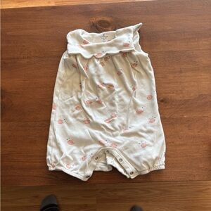 🩷6 for $20🩷 MOTHER White Romper with Pink Fish Print